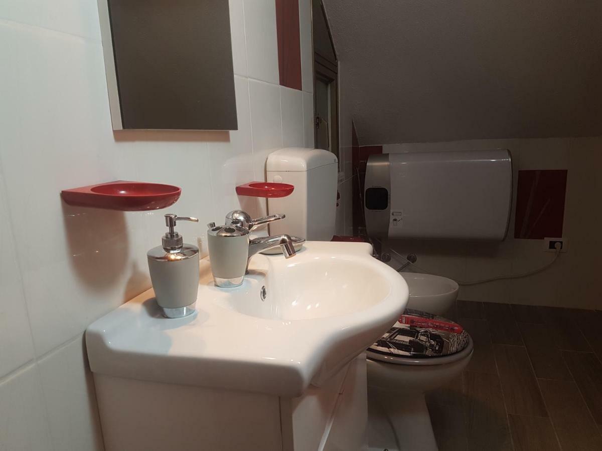 Valentia Rooms Vibo Valentia Bagian luar foto