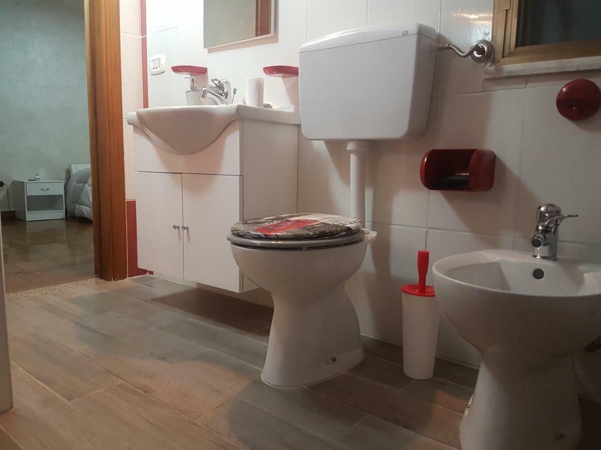 Valentia Rooms Vibo Valentia Bagian luar foto